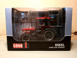 Case IH 856XL met dubbele montering achter