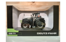 Deutz-Fahr 8280 TTV Black Warrior Edition-Matt Black