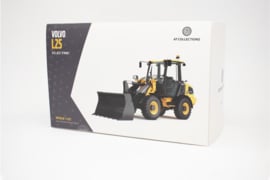 Volvo L25 Compact wheel loader (electric)