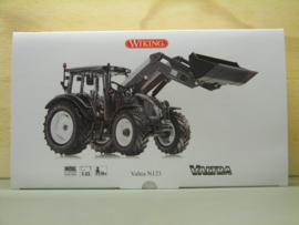 Valtra N 123 with frontloader