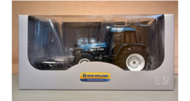 New Holland 8560