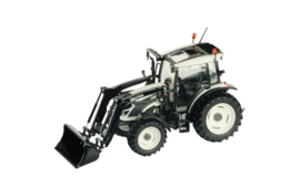 Valtra A104 with frontloader
