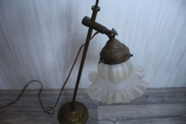 Art Nouveau tafellamp met glazen kapje