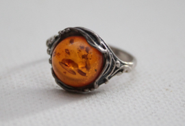 Zilveren ring met amber (#4)