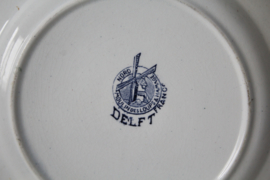 Vijf Franse borden uit de Moulin des Loups Hamage Serie - (Delft blauw)