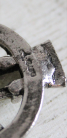 Halsketting met hanger, Keltisch kruis