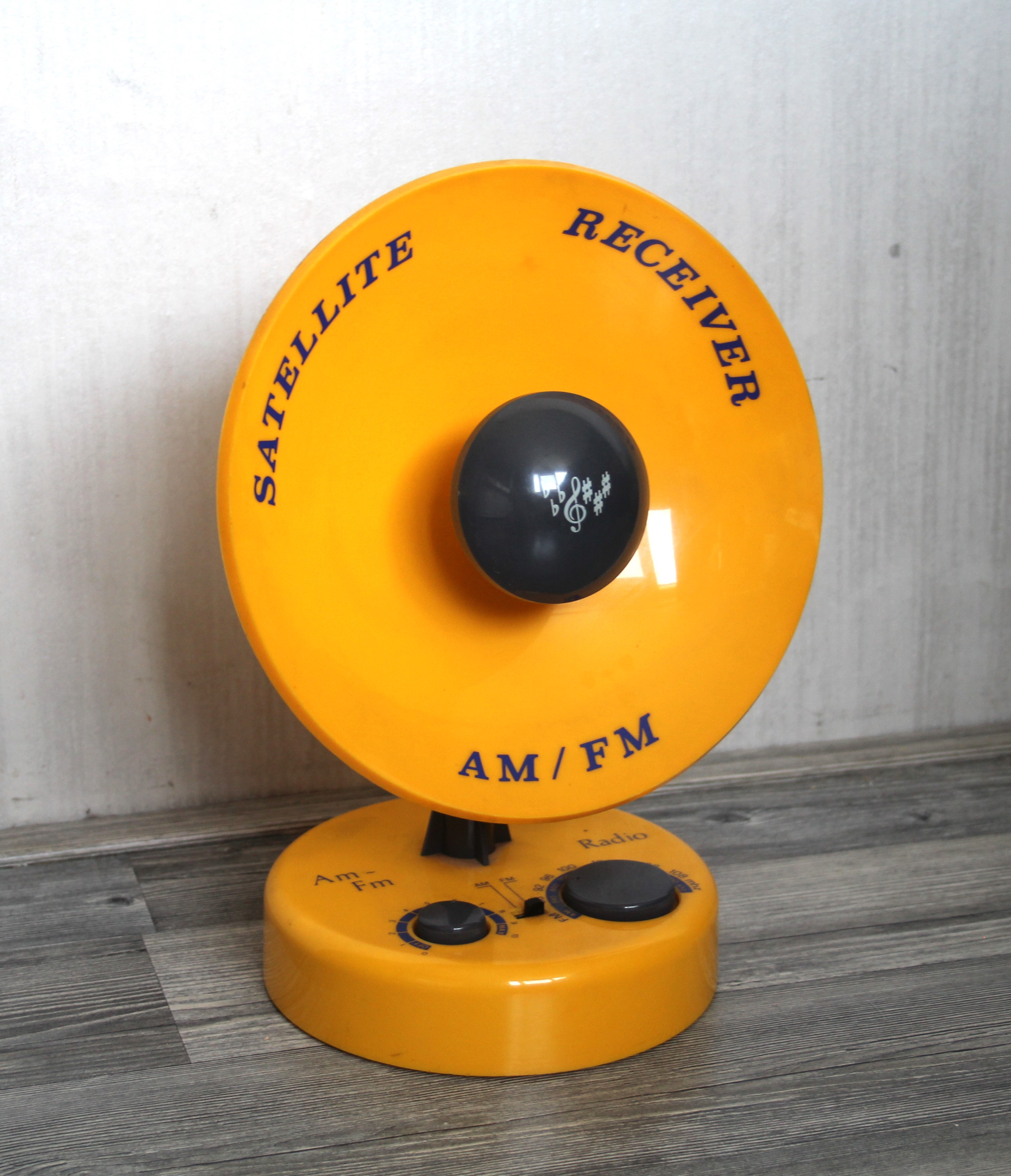 Transistorradio - satelliet receiver
