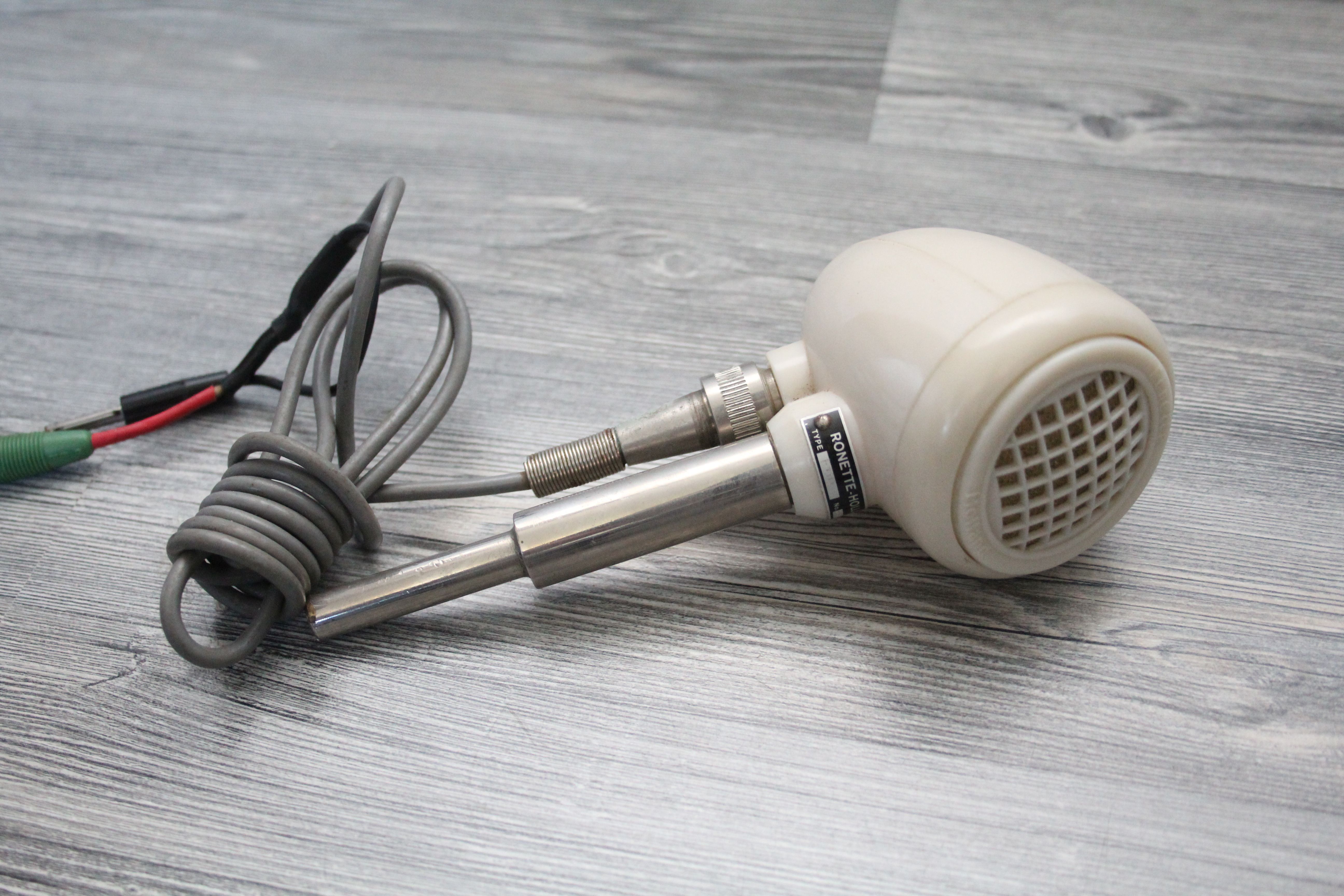 Ronnette  B 110 'Reporter'  kristalmicrofoon