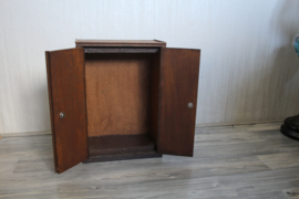 Medicijn kastje, hout