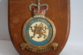 Wapenschild Royal Air Force Police