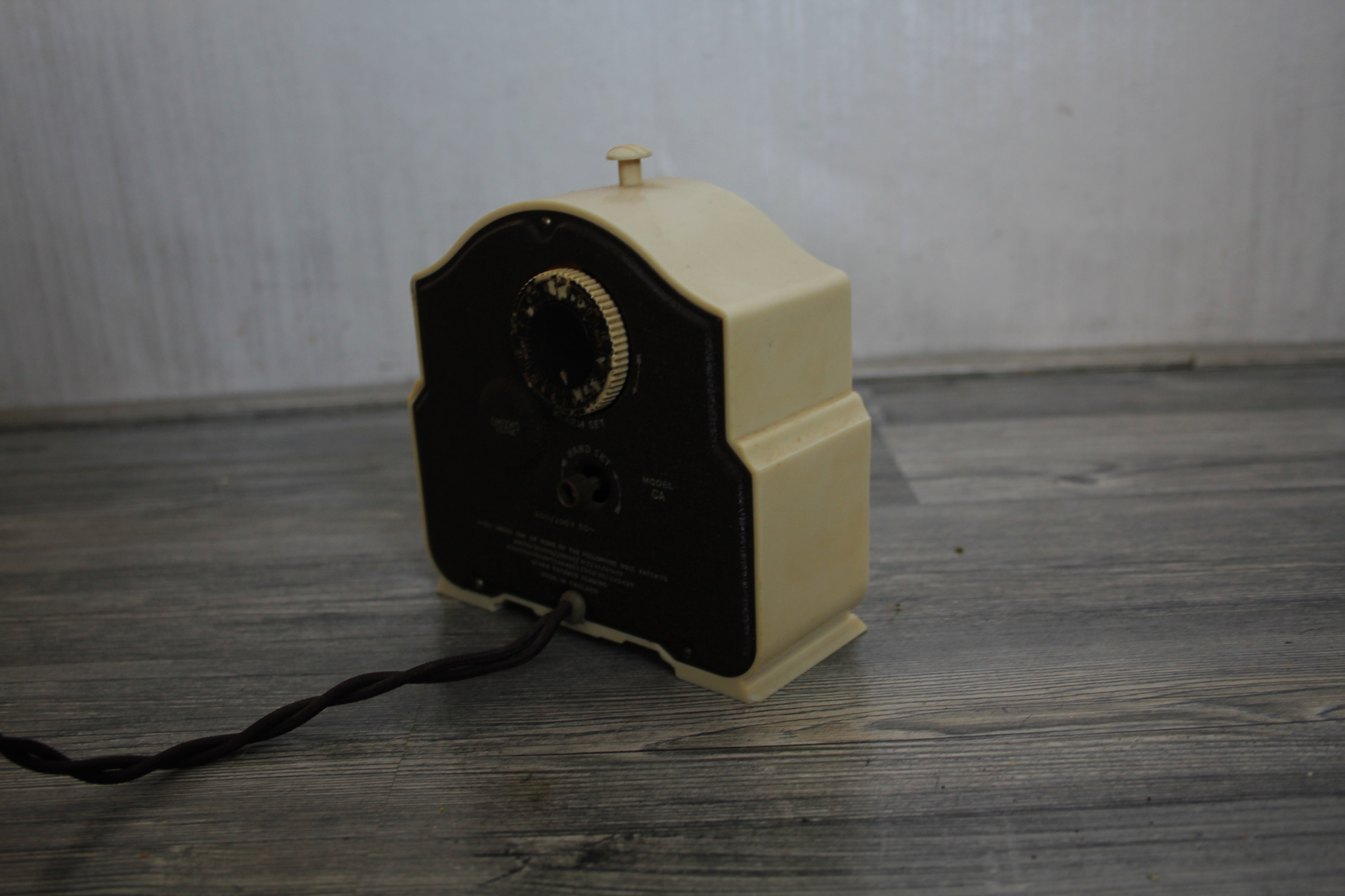 Smiths Sectric Art Deco klok met wekker functie
