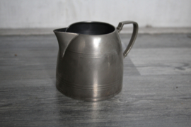Tinnen melkkannetje, Art Deco