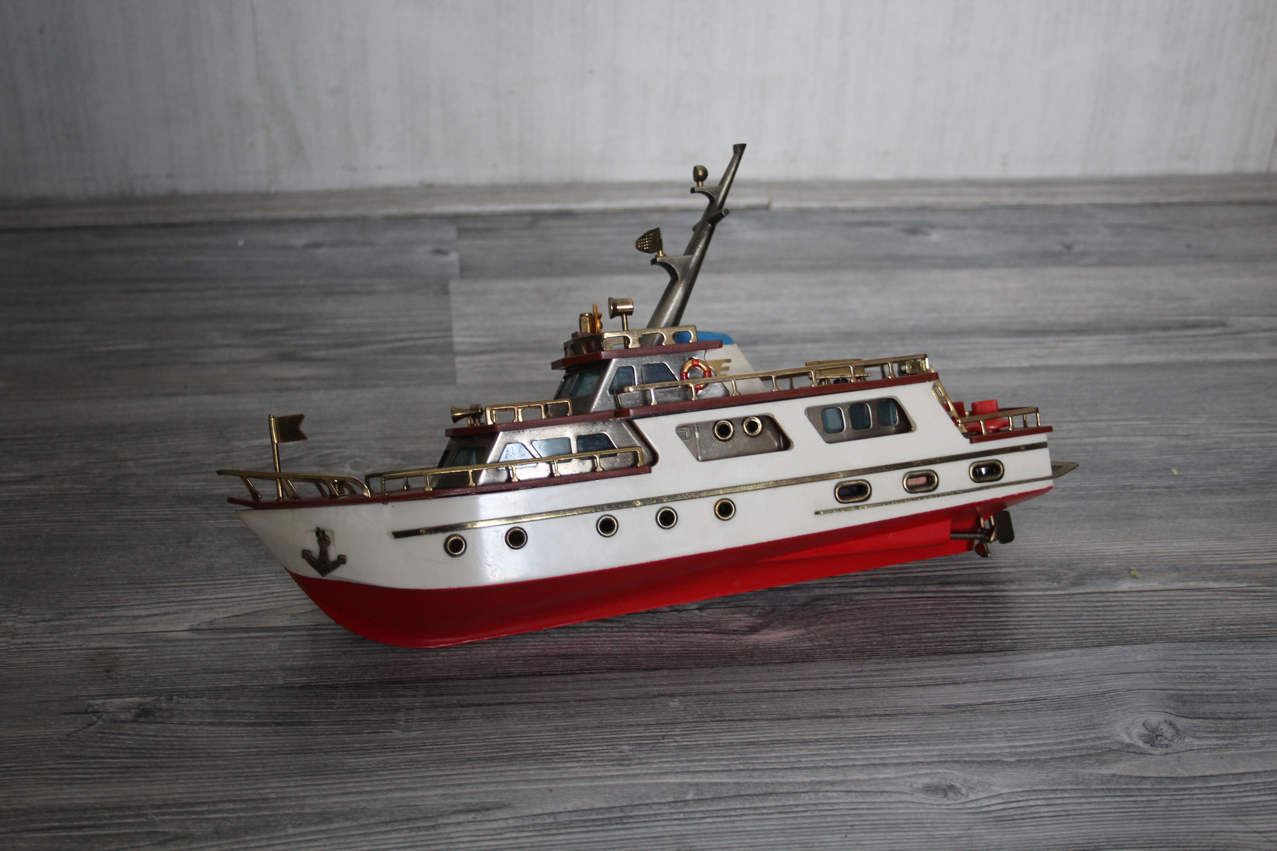 Transistorradio - Waco, Caribbean Cruiser Offshore Motor Ship 53-3585