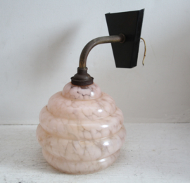 Art Deco - Wandlamp met roze glazen bol