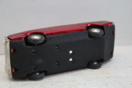 Blikken Speelgoed - Modern Sedan in rood - MF234