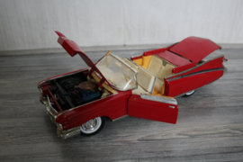 Modelauto Maisto - Cadillac Eldorado Biarritz convertible 1:18