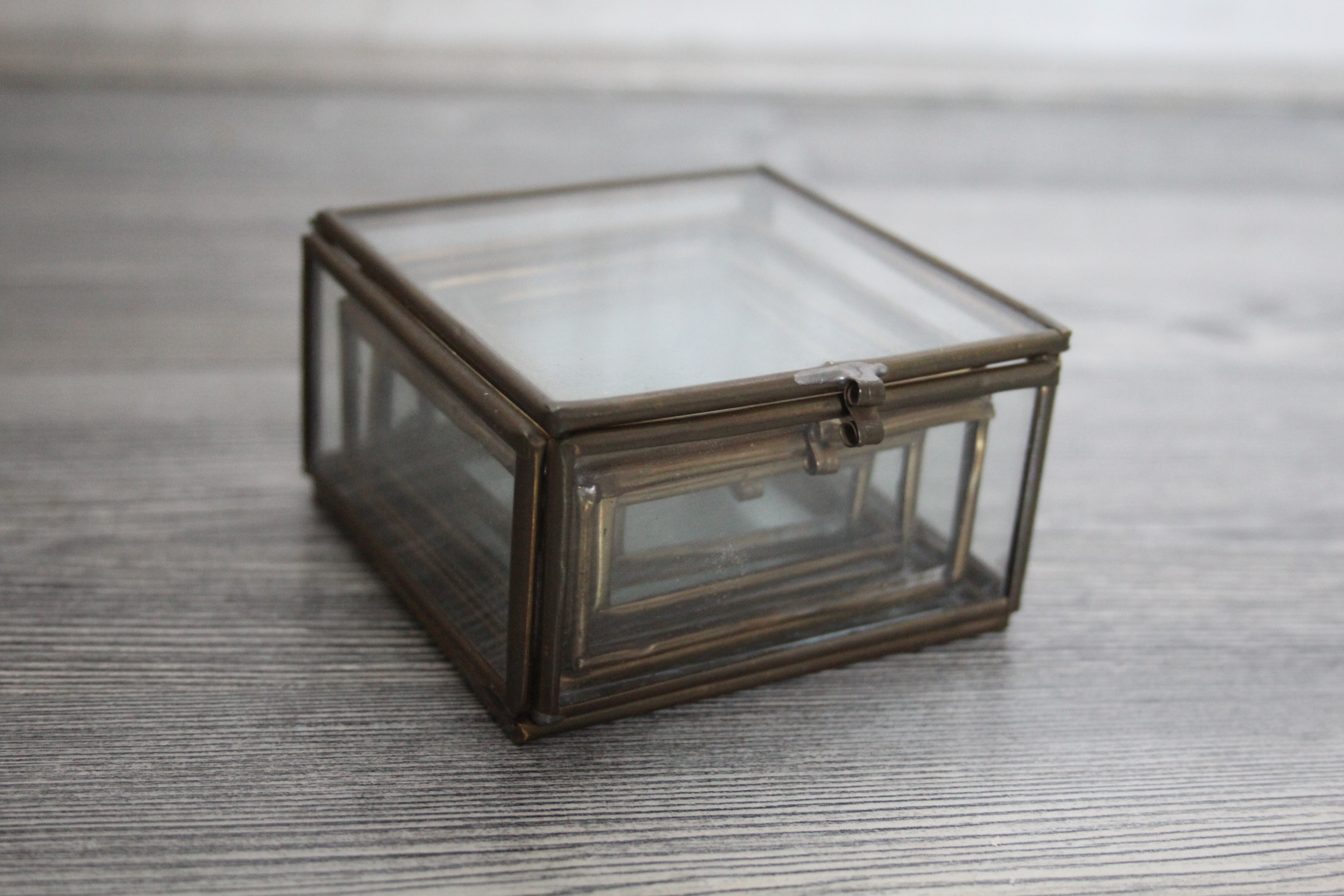 4 sieradendoosjes messing met glas(nestelbaar)