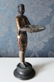 Bronzen (cold painted) zeephouder in de vorm van een Aziaat
