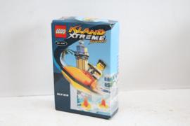 Lego 6733 Island Xtreme stunts - Snap's Cruiser