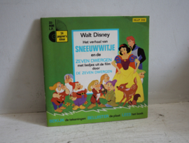 Walt Disney - Het verhaal van Sneeuwwitje - Boekje met mini L.P.