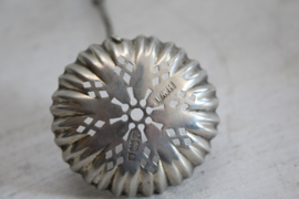Zilveren suiker zifter lepel (sifter spoon) 1901