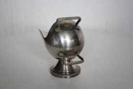 Verzilverde suikerhelm