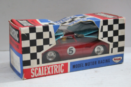 Vintage SCALEXTRIC Aston Martin DB4 MM/C68 Red No.5 Slot Race auto met zonnedak