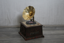 Transistorradio in de vorm van  een Antieke platenspeler