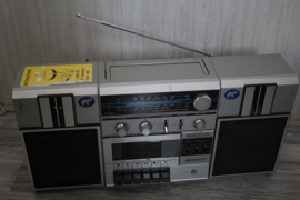 Draagbare radio/cassette speler, Sanyo M-9813L Boombox