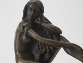 Zitten dame - Bronzen sculptuur - J.B. Deposee Milo