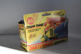 Matchbox K-8 Superkings - caterpillar (shovel)