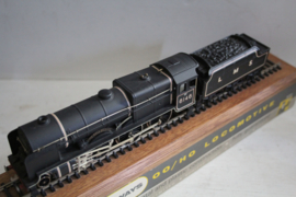 Vintage WRENN "The Rifle Brigade" Loco & Tender 6146 in originele doos