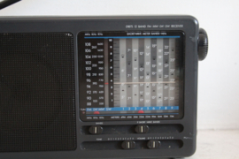 Wereldradio - Grundig Yacht Boy 217