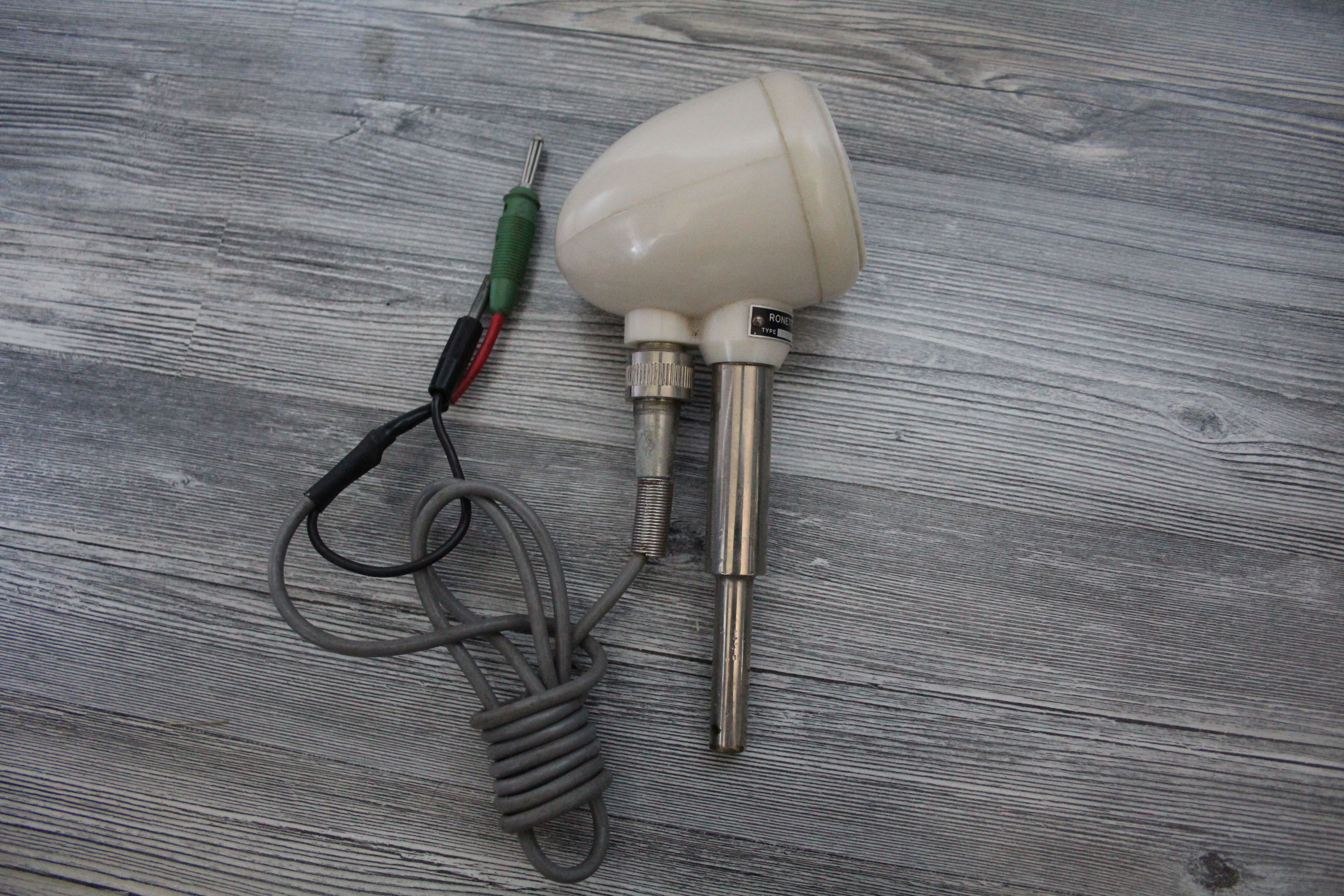 Ronnette  B 110 'Reporter'  kristalmicrofoon