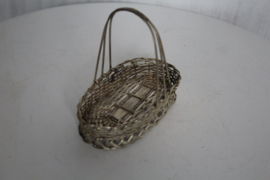 verzilverd broodmandje