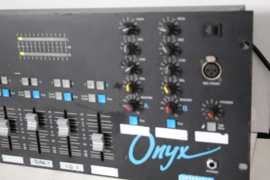 DateQ Onyx club mixer / mengpaneel