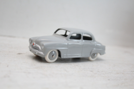 Dinky Toys (Atlas) - Simca 9 Aronde  grijs