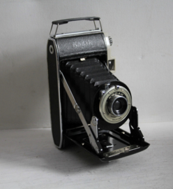 Camera: Kodak Junior I / 1 met Kodette III suiter