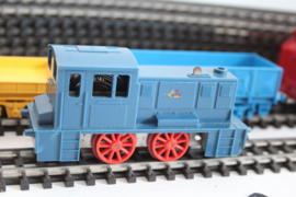 Vintage Tri-Ang trein set loco's, wagons en OO rails
