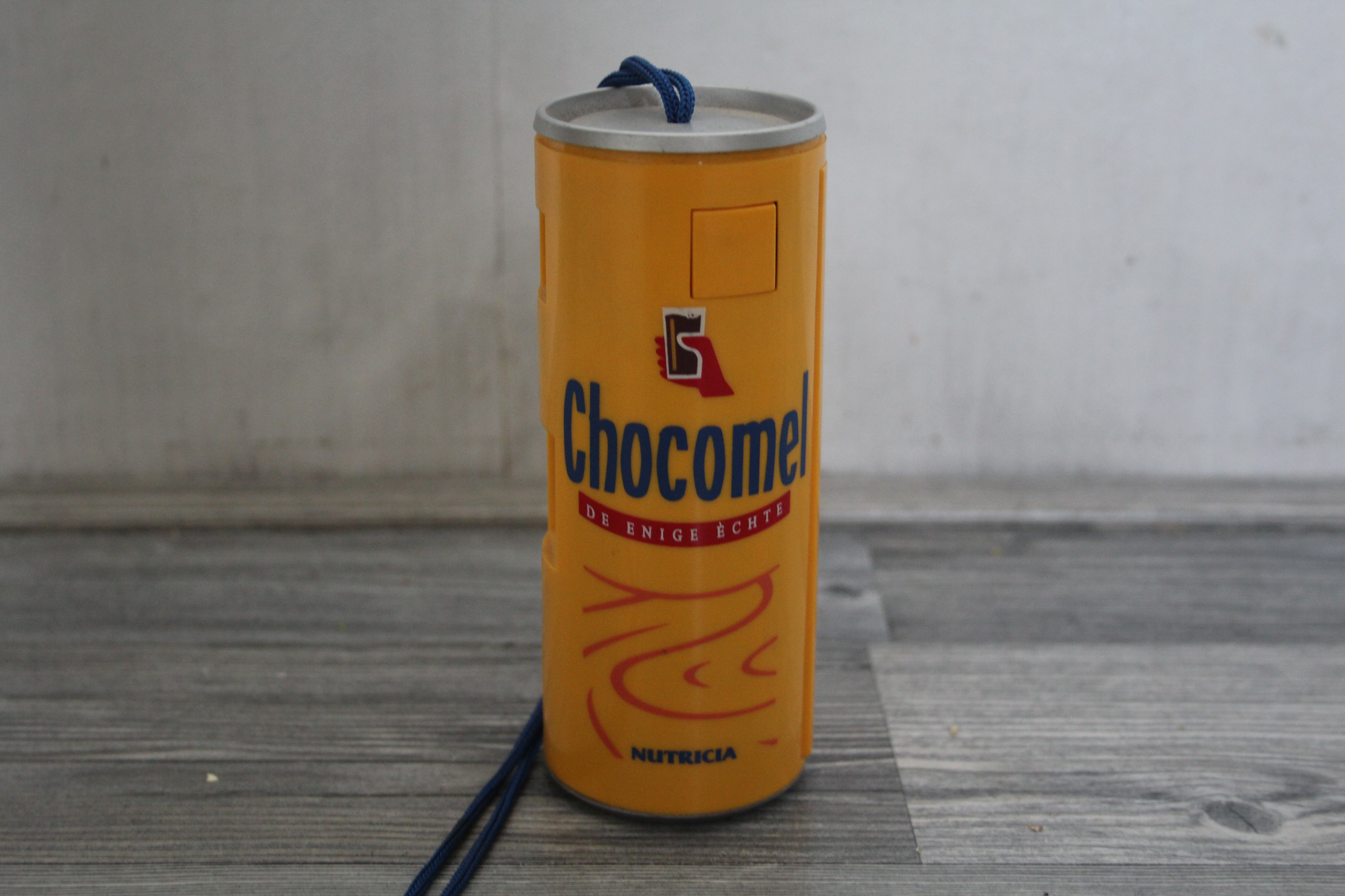 Chocomel blikje - 35mm camera