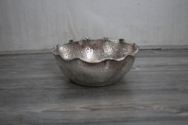 5 Art Deco gehamerde schalen , Hollandia Plate