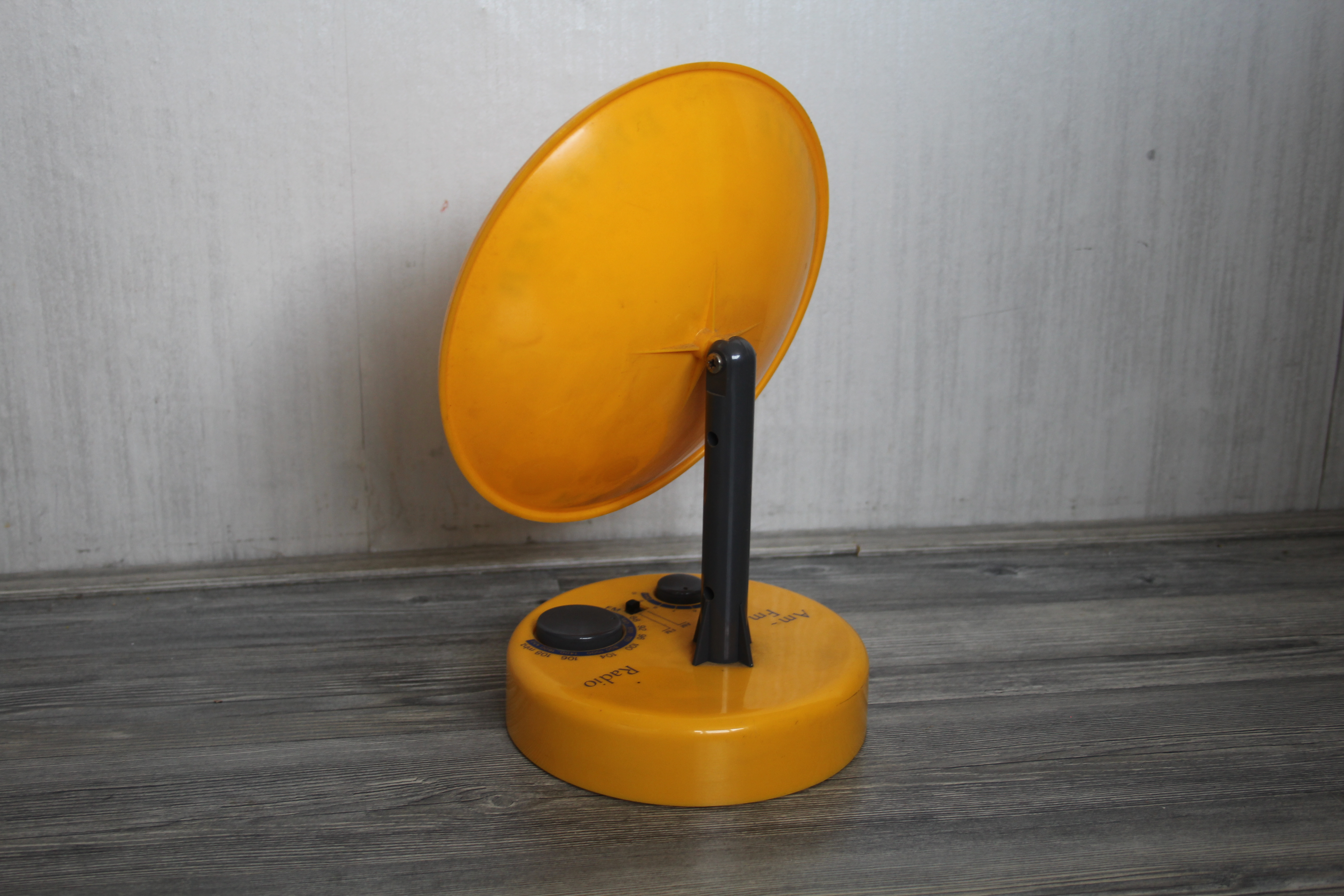 Transistorradio - satelliet receiver