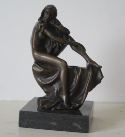 Zitten dame - Bronzen sculptuur - J.B. Deposee Milo