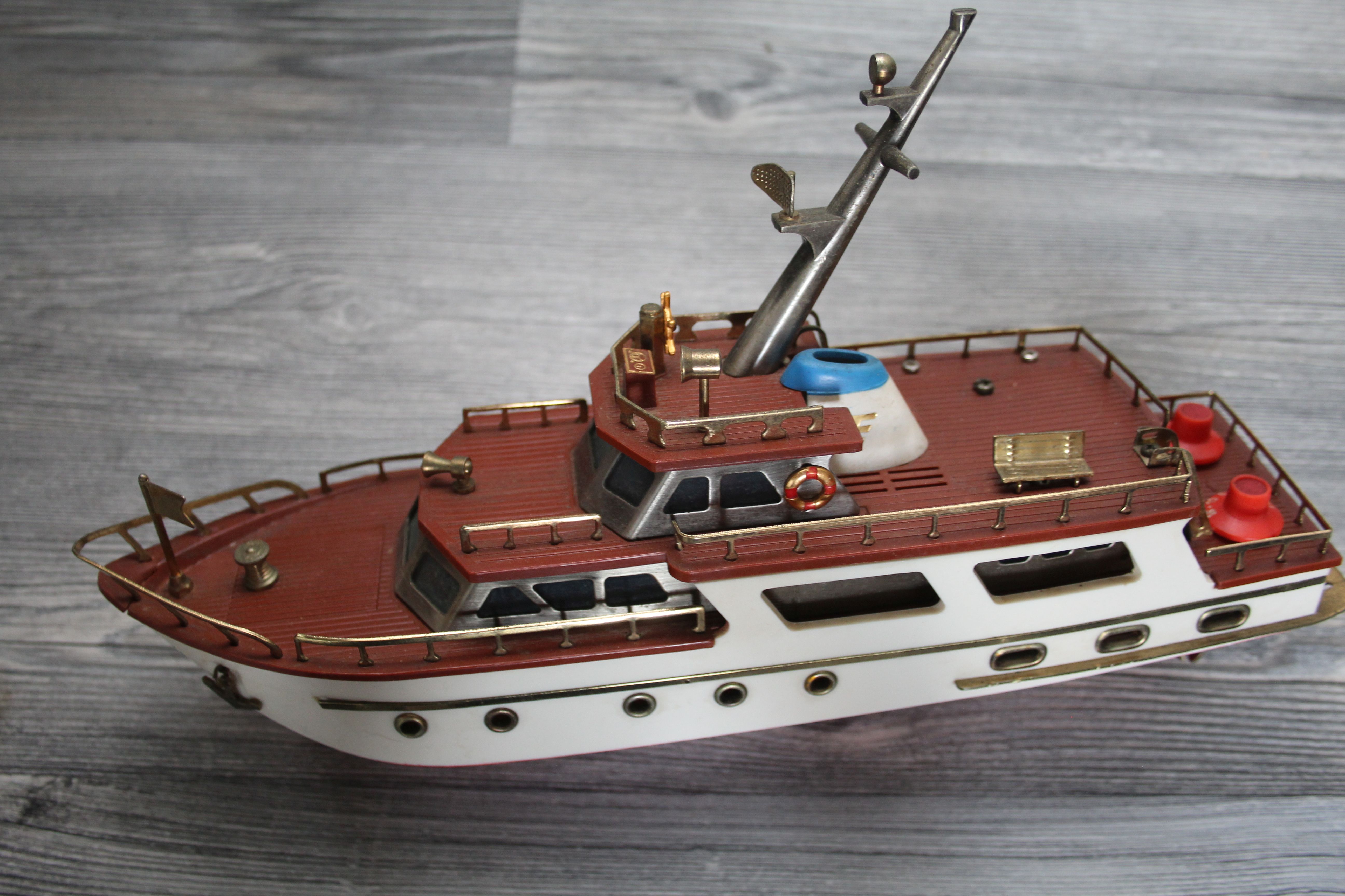 Transistorradio - Waco, Caribbean Cruiser Offshore Motor Ship 53-3585