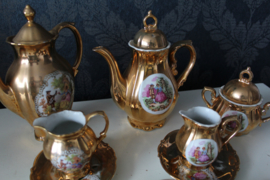 Versailles en Du-Co kunst - 22k goud verguld mokka servies