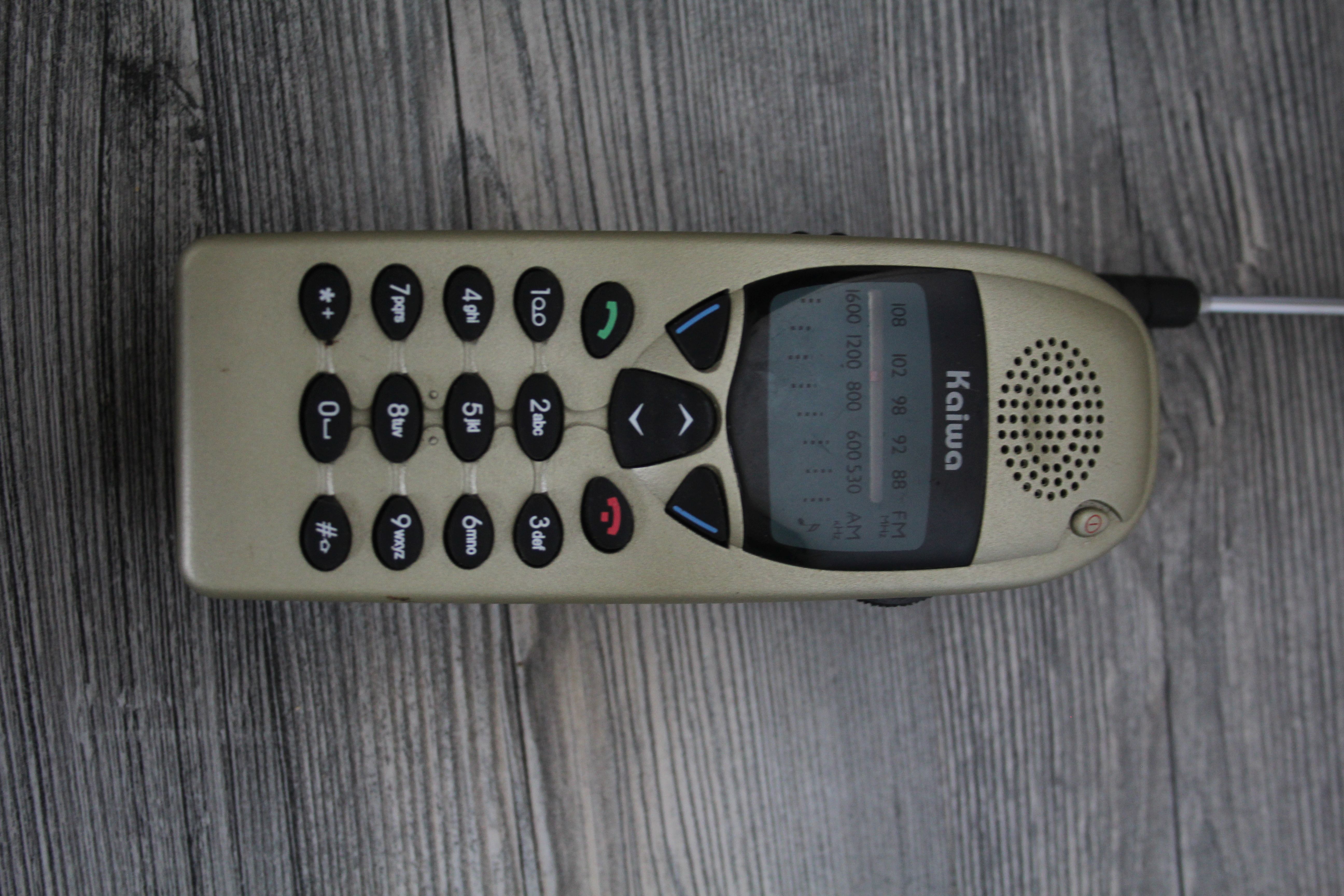 Transistor radio - Kaiwa KA-6110 (mobiele telefoon)