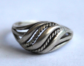 Zilveren ring "Swirl"