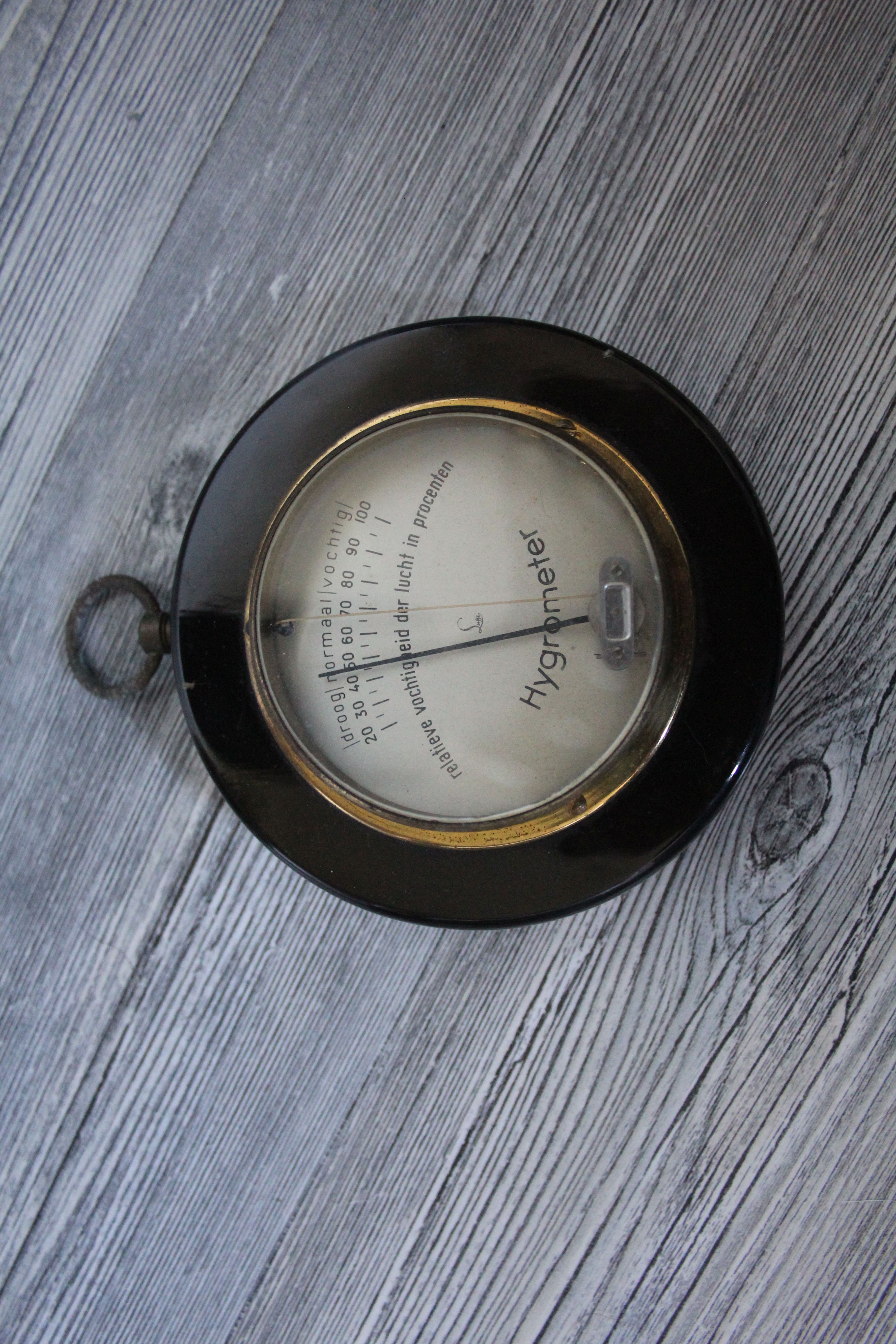 Hygrometer, vintage