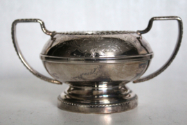 Suikerpot, verzilverd - hand engraved