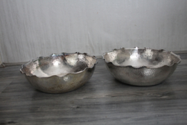5 Art Deco gehamerde schalen , Hollandia Plate